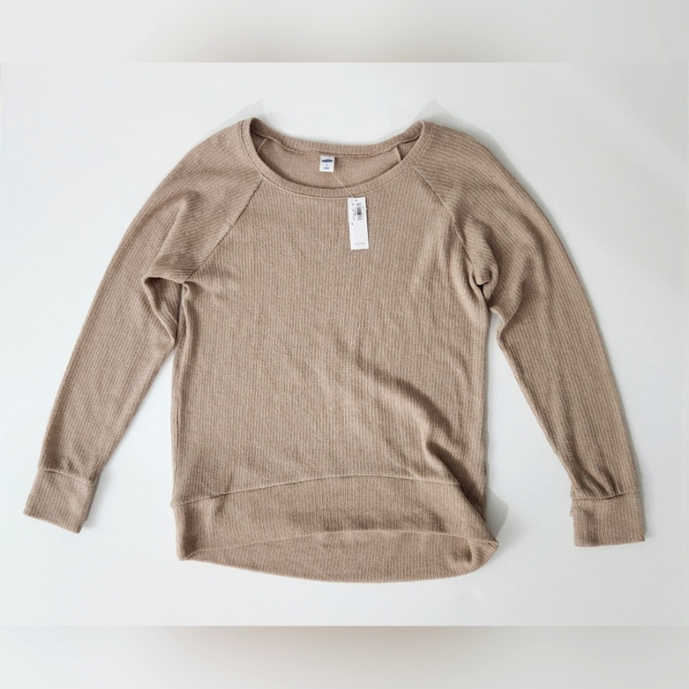 Old Navy Beige Pullover Sweater Size S NWT‎